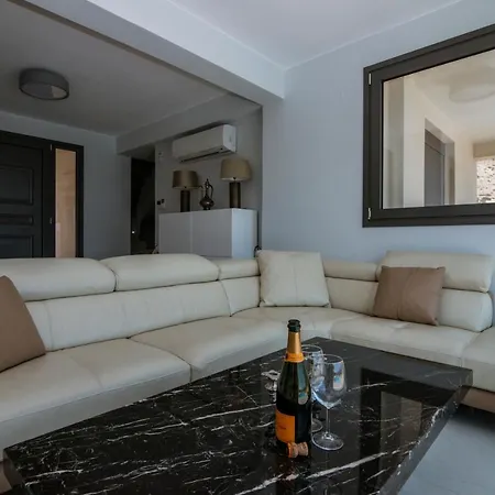 Вилла Red Rock Villa, Plaka Elounda
